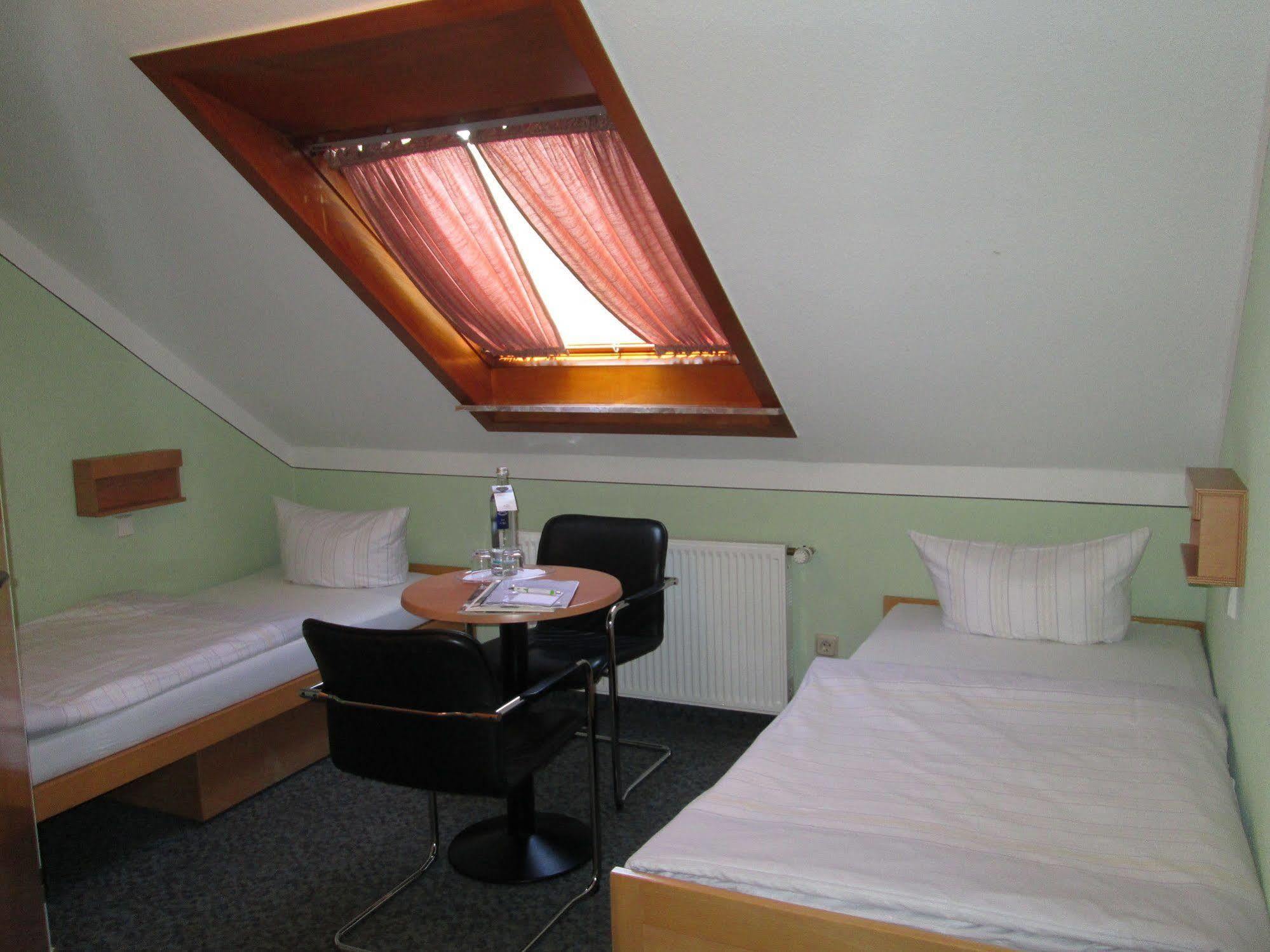 Landhotel Karrenberg Kirchberg an der Jagst Dış mekan fotoğraf